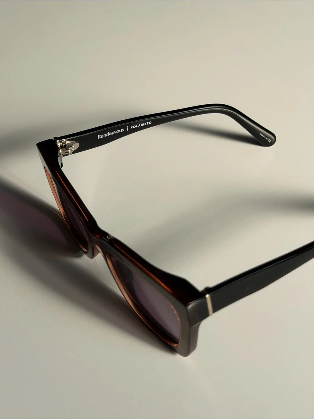 Z Supply Tortoiseshell Cat-Eye Sunglasses - Brown - Rendezvous Polarized